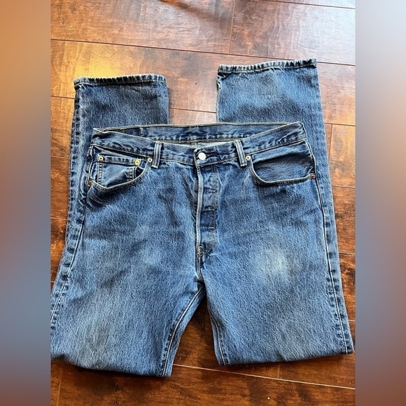 Levi’s 501 Button Fly Work Jean Men’s 36x34 FLAWED - Picture 1 of 11